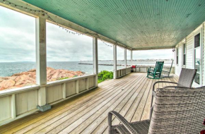 Historic Cottage with Beautiful Oceanfront View